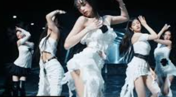 Review Makna Lagu Rich Flex: Menonjolkan Pamer Kekayaan