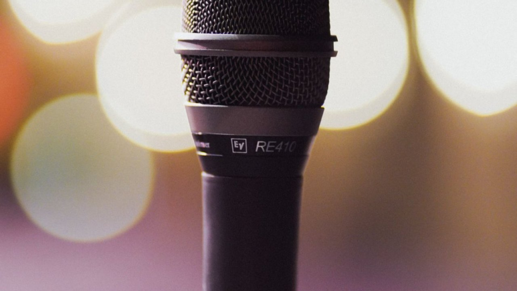 Tips Menjaga Kesehatan Vokal Bagi Penyanyi Profesional