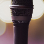 Tips Menjaga Kesehatan Vokal Bagi Penyanyi Profesional