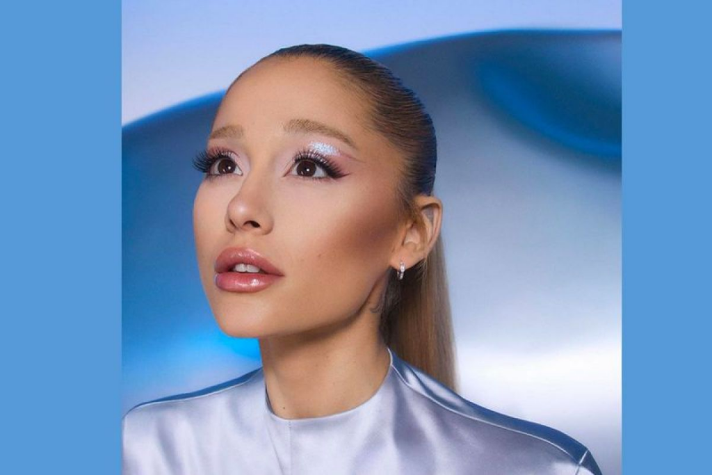 Ariana Grande Umumkan Proyek Musik Terbaru Tahun Ini